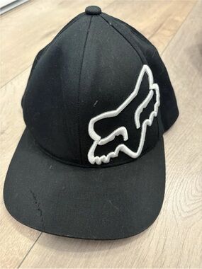 Fox Racing Black Cap with White Fox Head Logo - Flex 45 Flexfit Hat